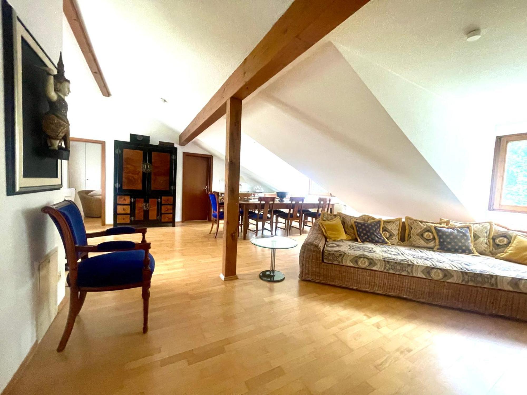 Wunderschoenes Grosses 3 Zimmer Apartament Zentrum Goldstadt Familienfreundlich Mit Garage Pforzheim Exterior photo